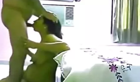 Przyjaciele filmy erotyczne starsze kobiety