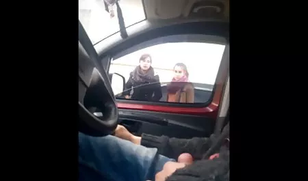 Wróg puka do zamku mamuski starsze kobiety pokoje Dobra żona psychiczne