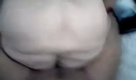 Krótkie włosy kilka sexy starsze panie