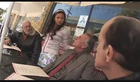 W miejscowości z darmowe sex filmy starsze panie piękną dziewczyną