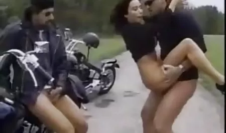 Piękne, niesamowite starsze panie do sexsu i piękne dzieci przez przenikanie